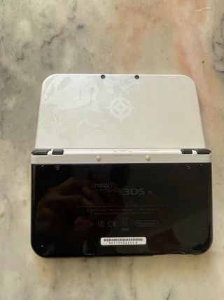 New Nintendo 3DS XL Fire Emblem Fates