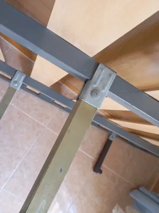 Somier 135x190 con 6 patas