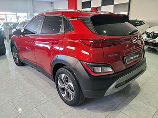 Hyundai Kona hybrido, 141cv, AUT, carplay, cámara.