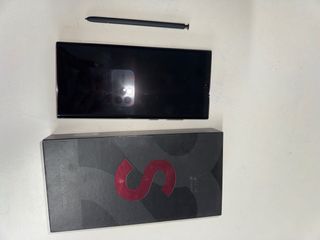 Samsung Galaxy S22 Ultra 256GB Morado