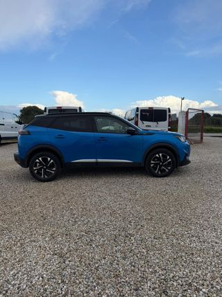 Peugeot 2008 2022 GT EAT8