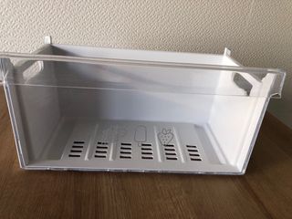 Cajones y baldas congelador Teka CI3 342