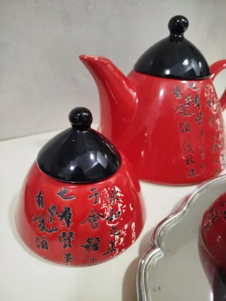 Juego de café de cerámica rojo y negro