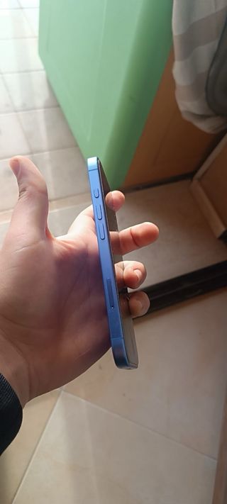 iPhone 16 128GB Azzurro Batteria 100%