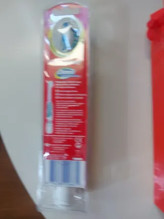 Colgate Omni Actibrush pulitore lingua nuovo