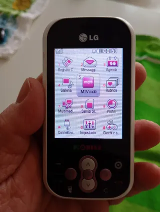 TELEFONO CELLULARE KG MODELLO TRIBE KS360 MTV