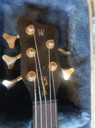 Bajo Warwick Streamer Pro M