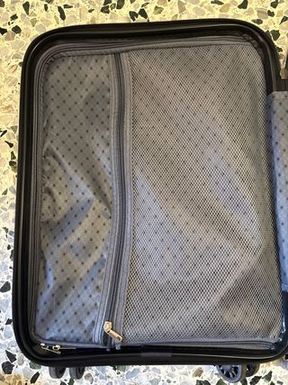 Maleta cabina rígida negra