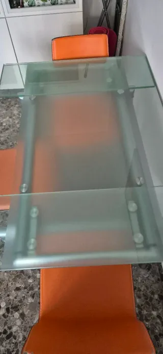 Mesa Comedor Cristal + 4 Sillas Naranja