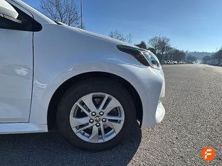 Toyota Yaris 1.5 120H Business Plus