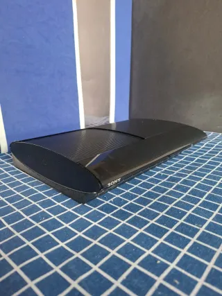 PS3 500GB SUPERSLIM ORIGINAL COMPLETA