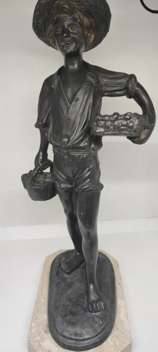 Statuetta bronzo scugnizzo pescivendolo