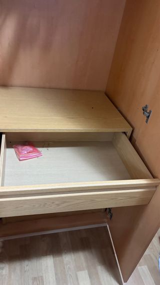 Cajonera de madera color beige/marrón