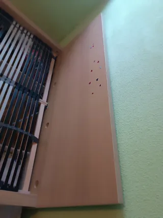 Cama de 1'60m×2m de Ikea.