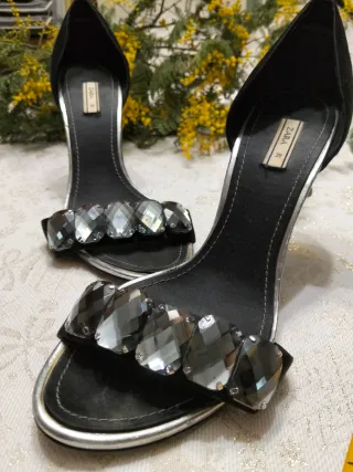 Zapatos Zara Talla 38 Negros