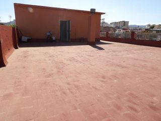 Edificio en venta en Pescadores-Saladillo en Algeciras