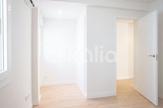 Piso en venta en El Juncal - Av. de la Paz en Sevilla