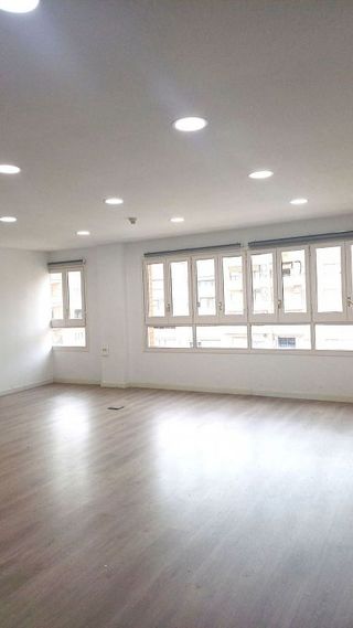 Oficina en alquiler en Les Corts en Barcelona