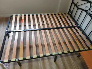 Somier metálico y de madera 130x90
