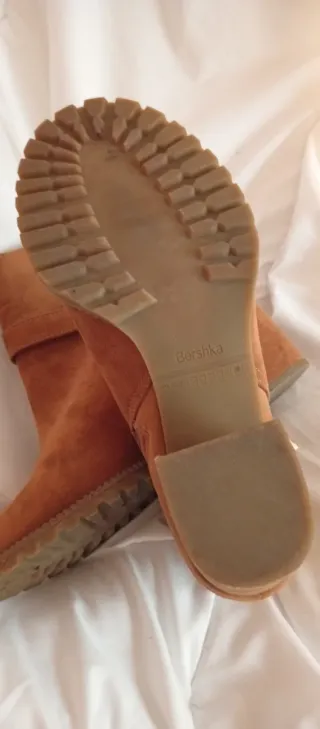 Botines marrones con hebilla
