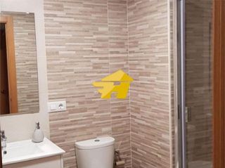 Piso en alquiler en Poniente-Norte - Miralbaida - Parque Azahara en Córdoba