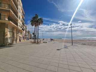 Local comercial en venta en Barri Marítim-Platja de la Paella en Torredembarra