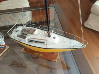 2Maquetas de barquitos para colección o decoración