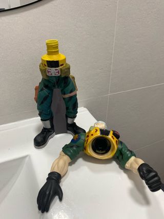 Figura bote colonia small soldiers