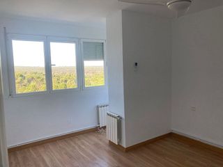 Piso en venta en Lucero en Madrid