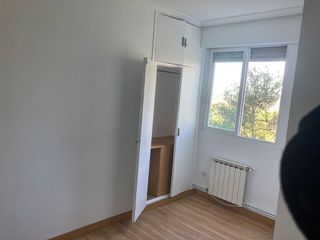 Piso en venta en Lucero en Madrid