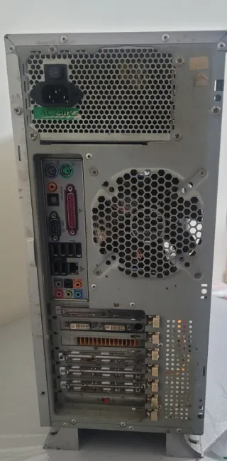 Ordenador ATX-E Plata