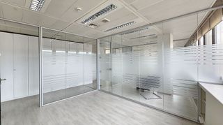 Oficina en alquiler en Les Corts en Barcelona