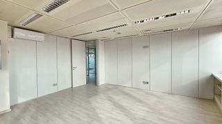 Oficina en alquiler en Les Corts en Barcelona