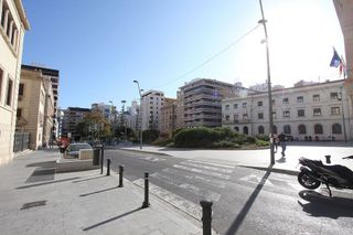 Piso en alquiler en Centro en Alicante
