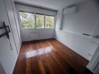 Piso en alquiler en Valdemarín en Madrid