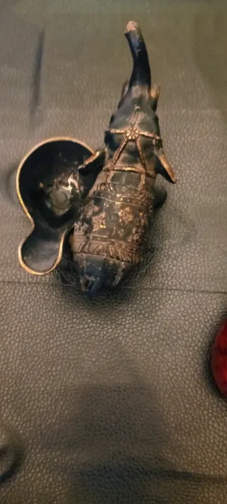 Porta pipa antico elefante bronzo