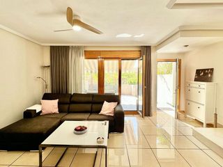 Casa adosada en venta en Adeje ciudad en Adeje