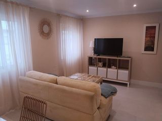 Piso en alquiler en Cruz Roja en Sevilla