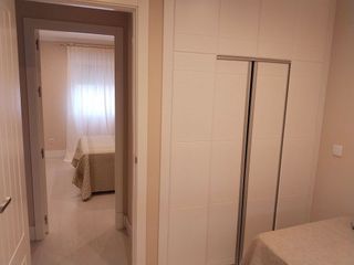 Piso en alquiler en Cruz Roja en Sevilla