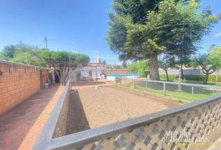 Chalet en venta en Humanes