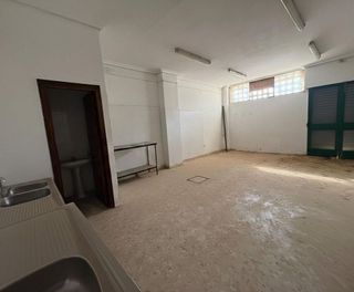 Local comercial en venta en Vista Azul - Consolación en Dos Hermanas