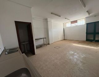 Local comercial en venta en Vista Azul - Consolación en Dos Hermanas