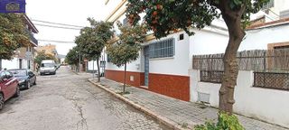 Local comercial en venta en Huerta de la Reina - Trassierra en Córdoba