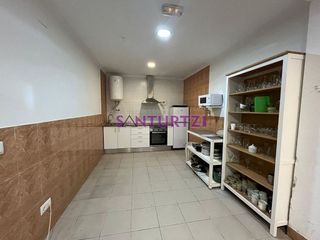 Local comercial en venta en Santurtzi