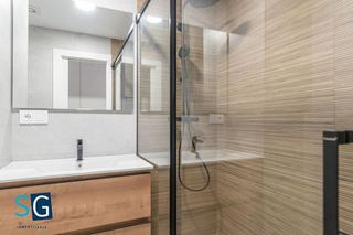 Piso en venta en Camino de Ronda - Rosaleda en Granada