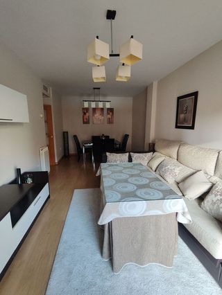 Piso en alquiler en Bola de Oro - Serrallo en Granada