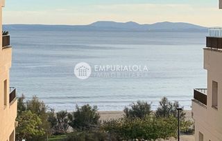 Piso en venta en Salatar en Roses