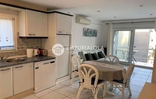 Piso en venta en Salatar en Roses