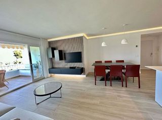 Piso en alquiler en Los Naranjos - Las Brisas en Marbella