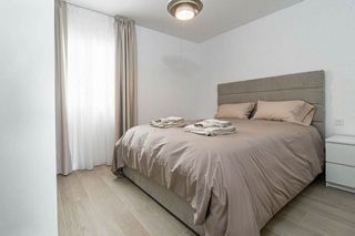 Piso en alquiler en Los Naranjos - Las Brisas en Marbella